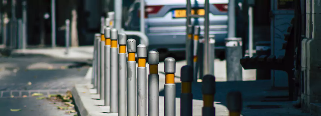 Safe and Convenient Retractable Barrier Column Systems for Properties in Nickeldale, ON
